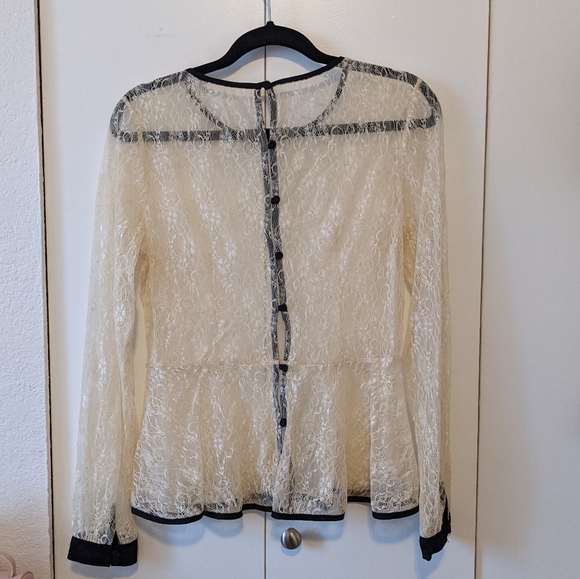 Sheer Ivory Lace Blouse - Picture 4 of 5